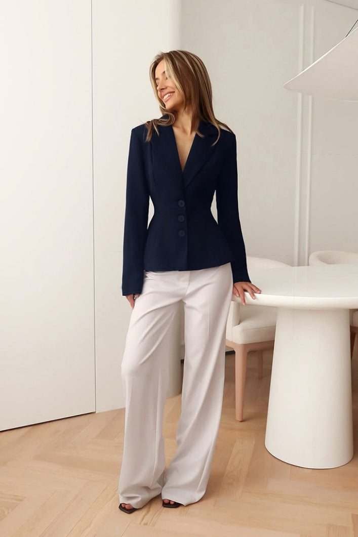 Fitted Waist V-Neck Padded Shoulder Long Sleeve Blazer - Image 4