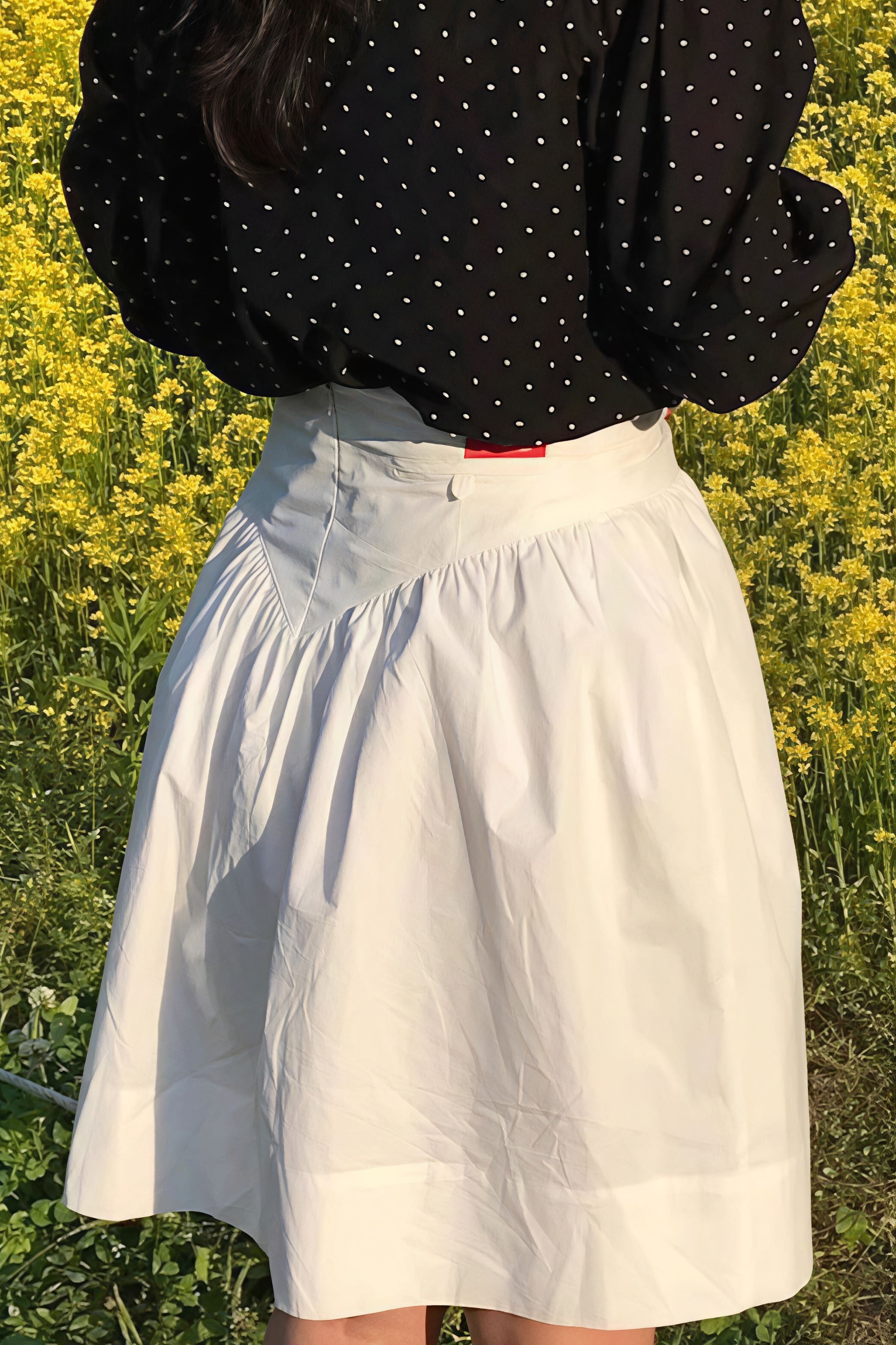 High Waist Pleated Waistband Solid Tulip Vintage Youthful Mini Skirt - Image 5