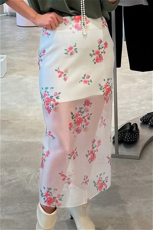 Elegant Floral See Through Split Skirt - Image 4