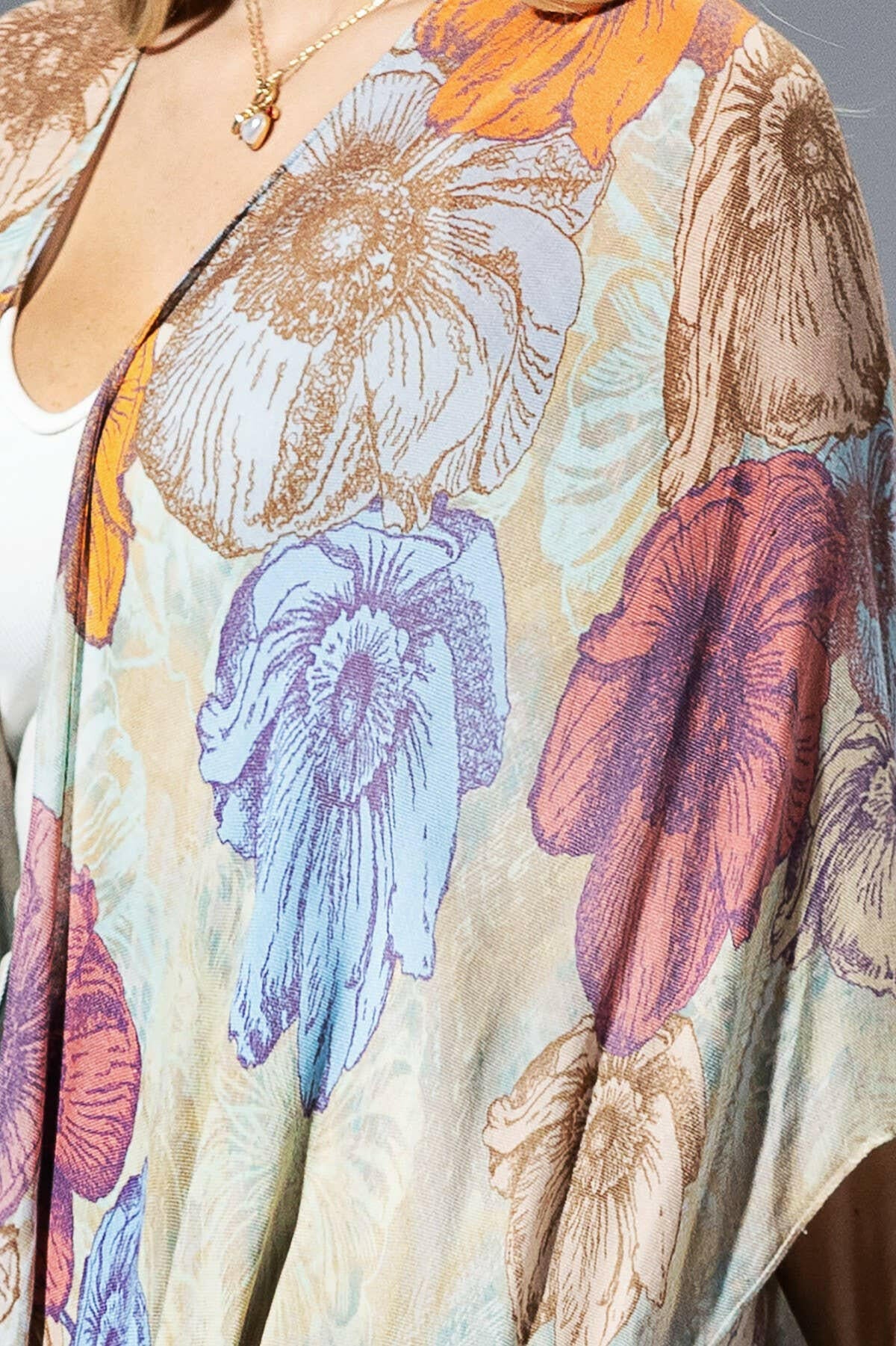 Blooming Field Kimono - Image 5