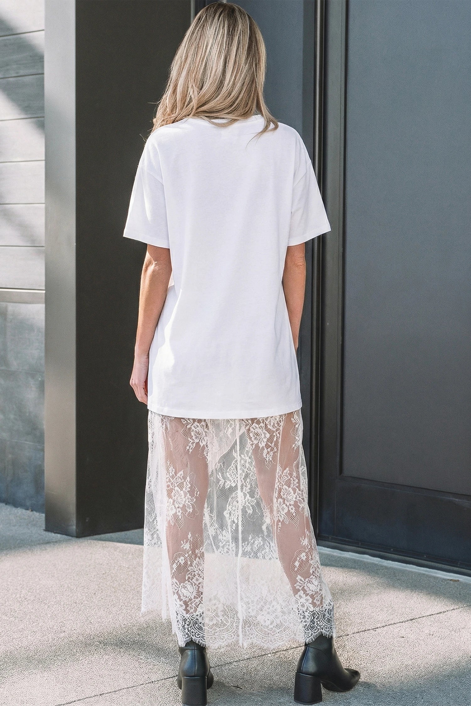 Lace Detail Lounge Maxi Dress - Image 3