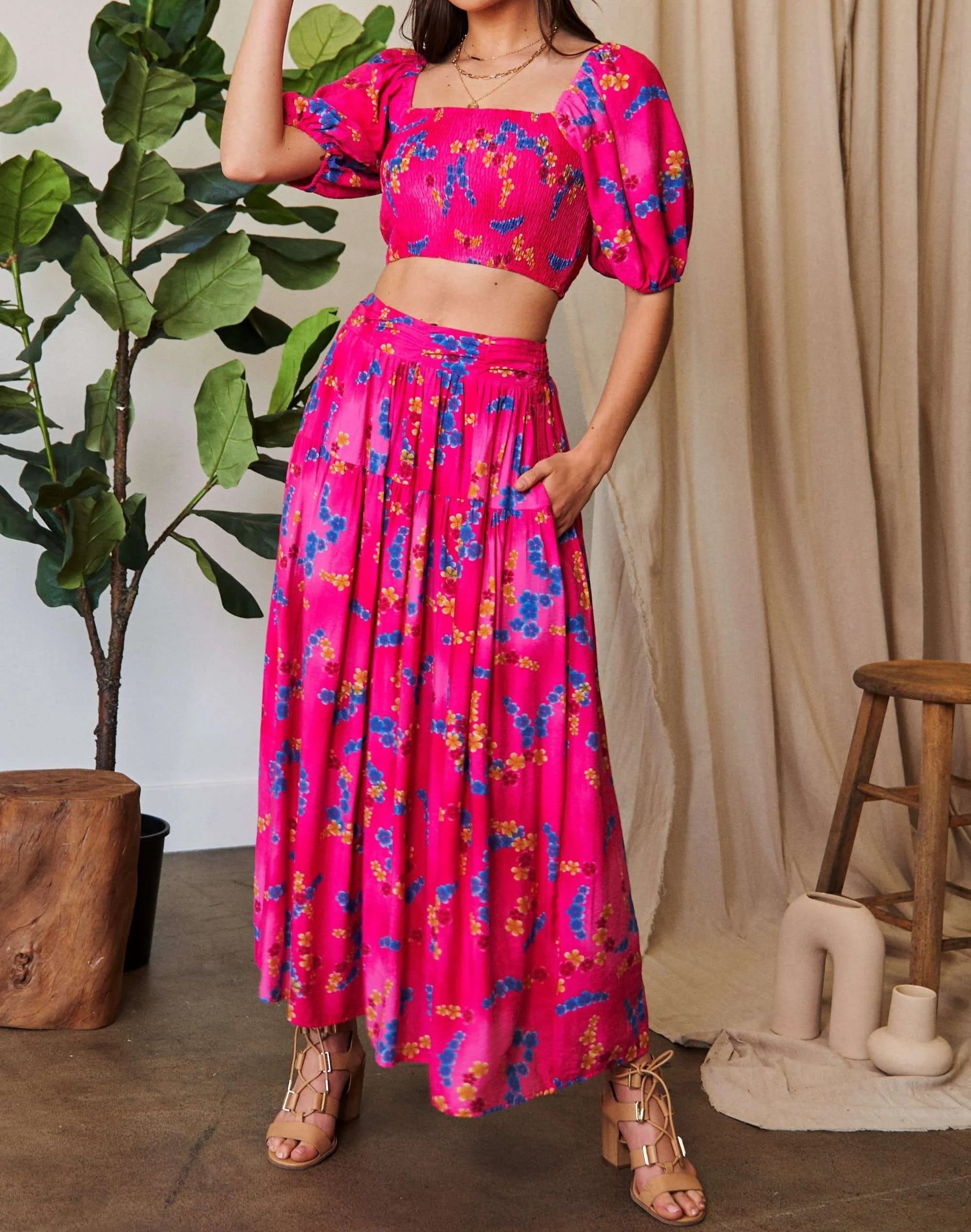 Swiss Dot Smocked Bodice Puff Sleeve Crop Top - Image 7